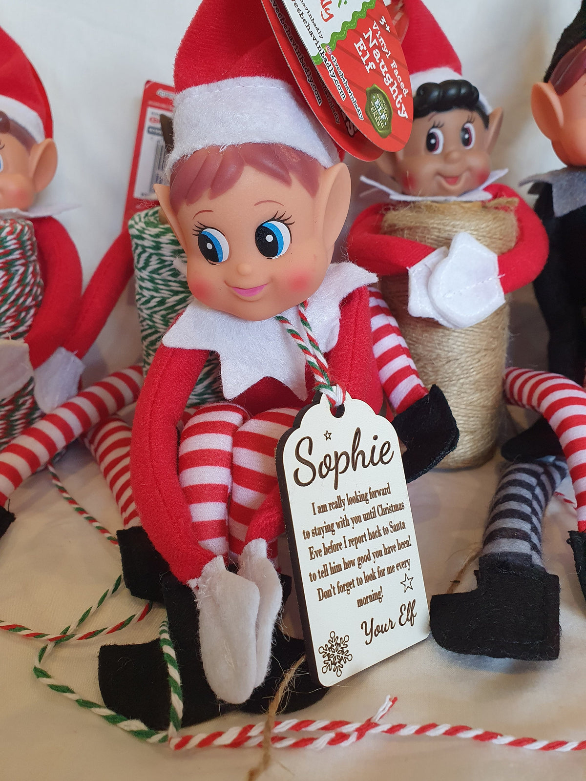 Personalised elf arrival tag with elf